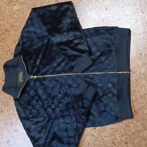 Maison Article Men's Oversize Velour Monogrammed Black Full Zip Jacket Size M